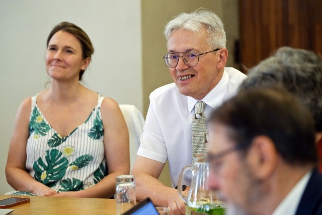 Docentka Gabriela Seidlová Málková z FHS UK a profesor Petr Widimský z 3LF UK.