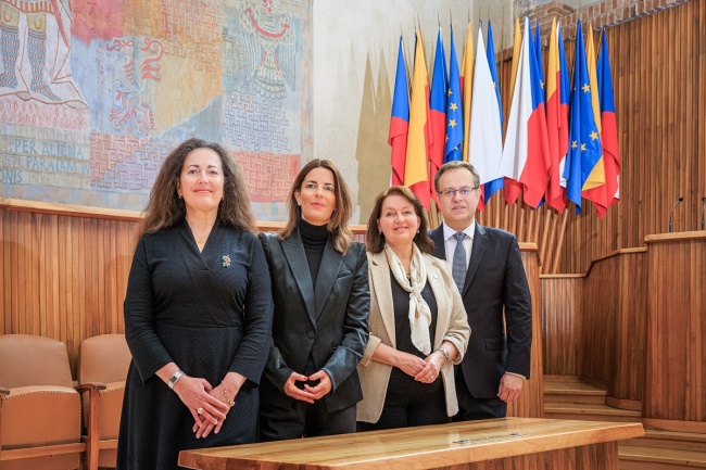 Foto zleva: Taťána le Moigne, Annette Kroeber-Riel, Milena Králíčková, Václav Moravec